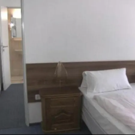 Δωμάτια σε οικογενειακή κατοικία Agency Csa Νυρεμβέργη